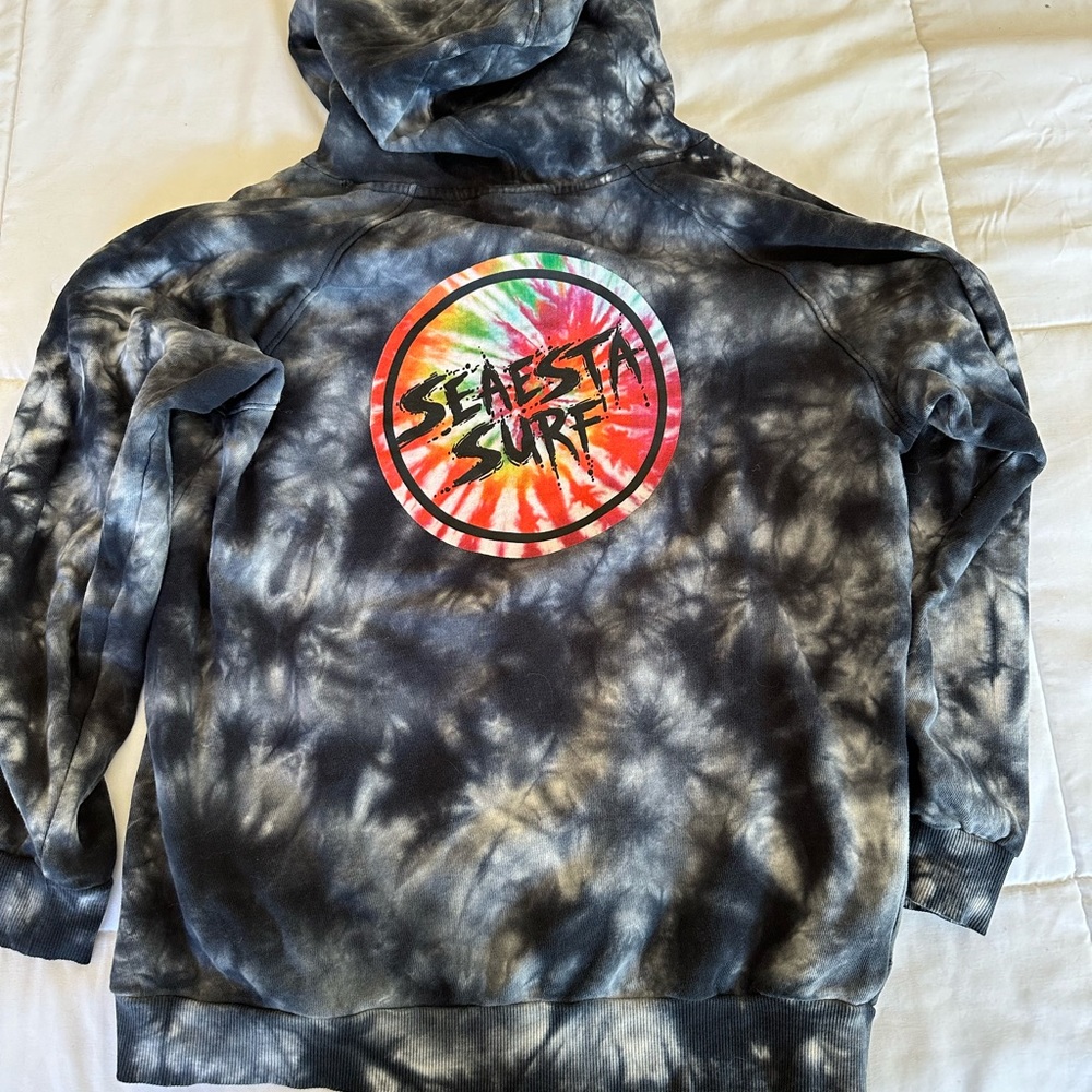 Seasta Surf kid’s hoodie black tie dye size 10